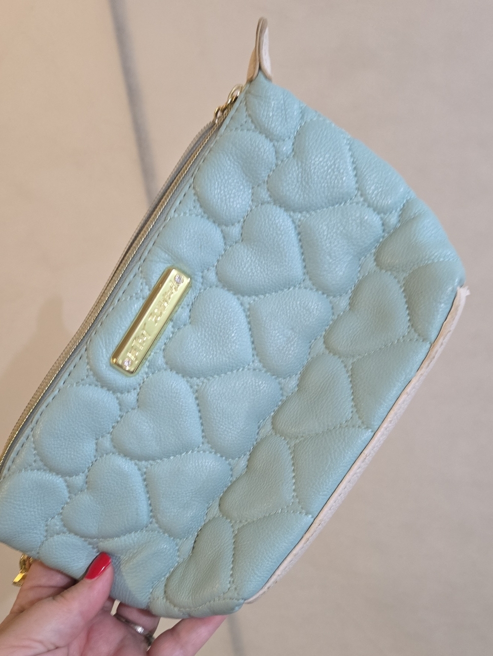 Quilted Heart Wristlet Pouch Betsey Johnson8